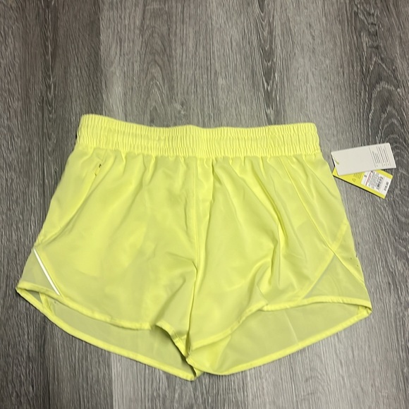 All In Motion 2pc Bundle NWT - Picture 2 of 3